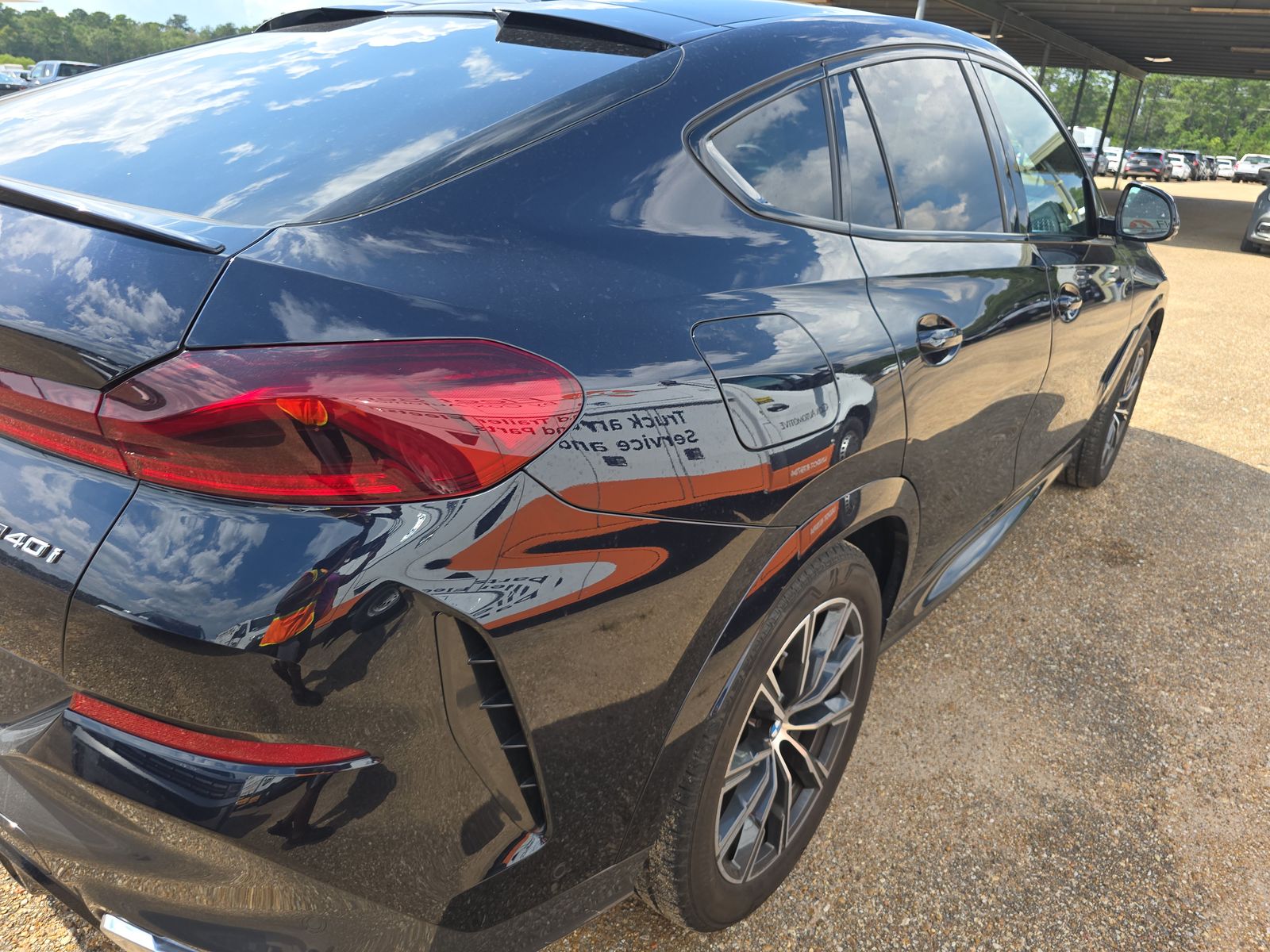 2025 BMW X6 xDrive40i AWD