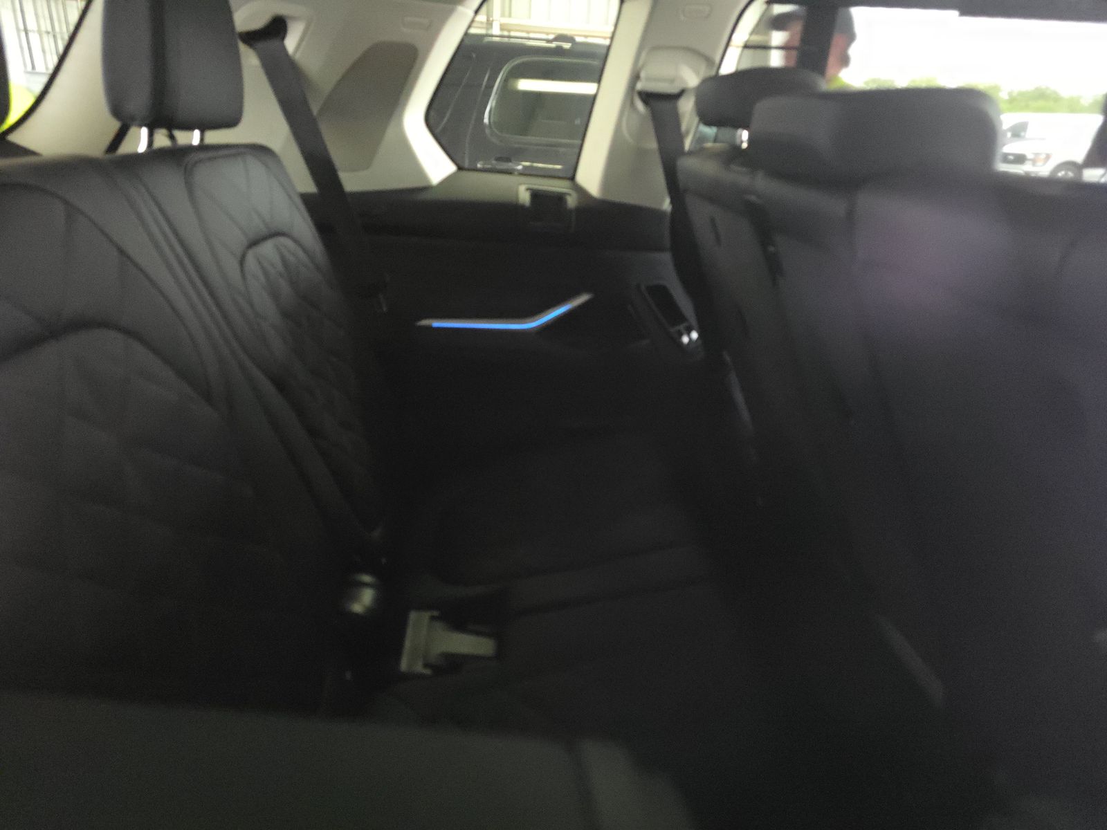 2025 BMW X7 xDrive40i AWD