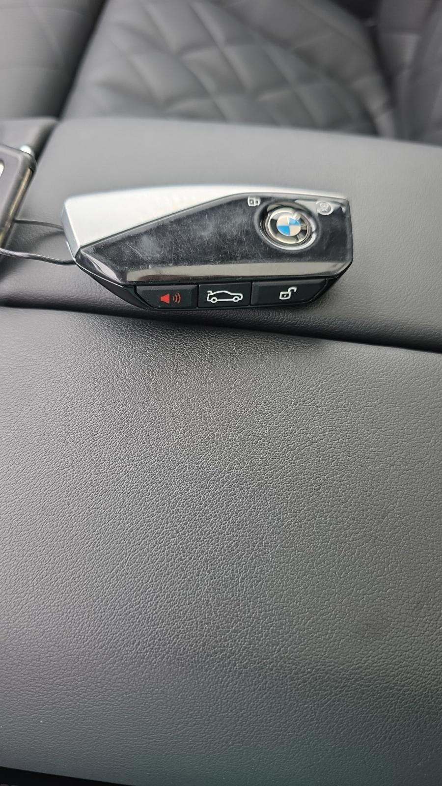2025 BMW X7 xDrive40i AWD