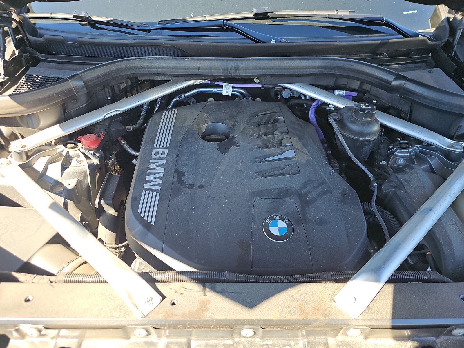 2025 BMW X5 xDrive40i AWD