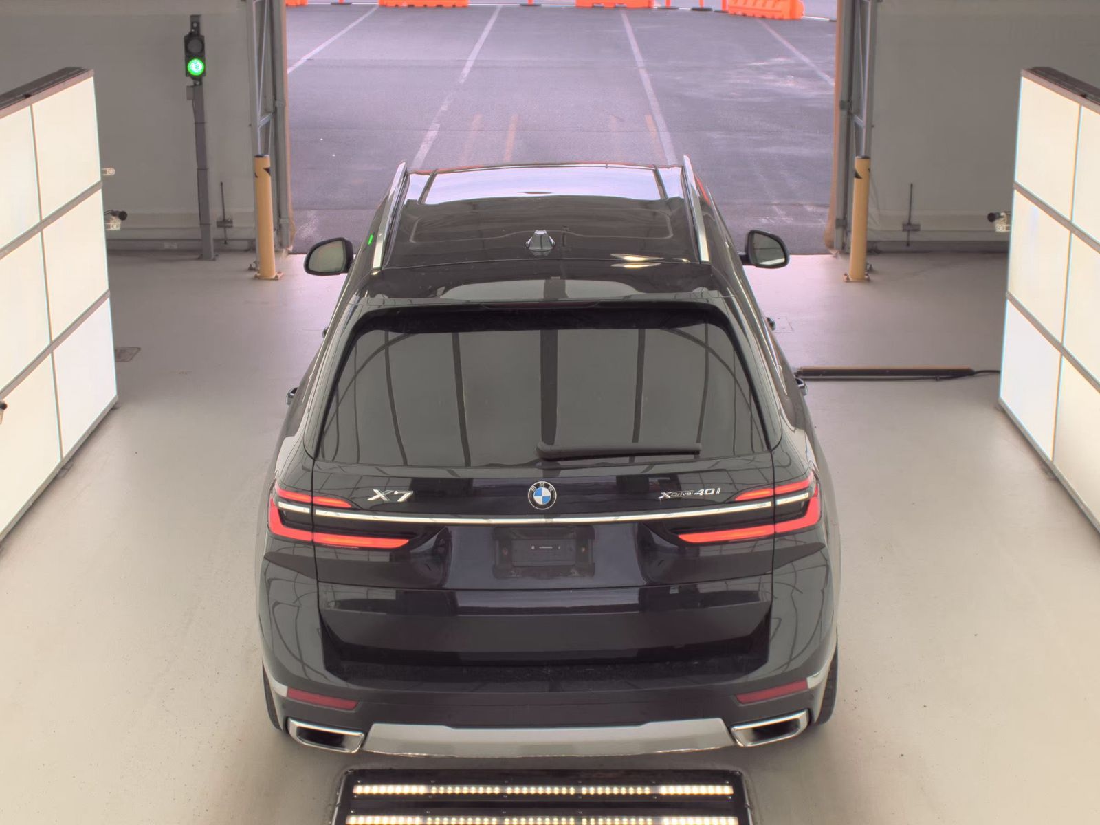 2025 BMW X7 xDrive40i AWD