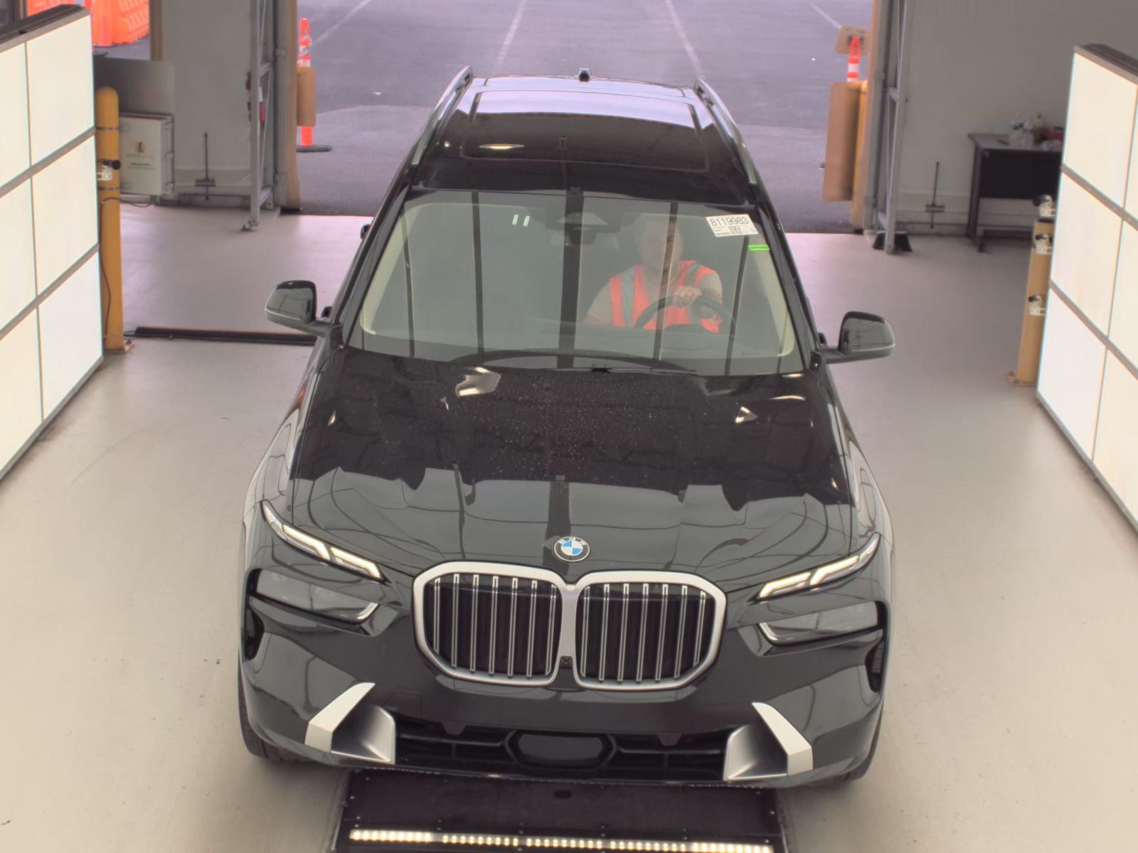 2025 BMW X7 xDrive40i AWD