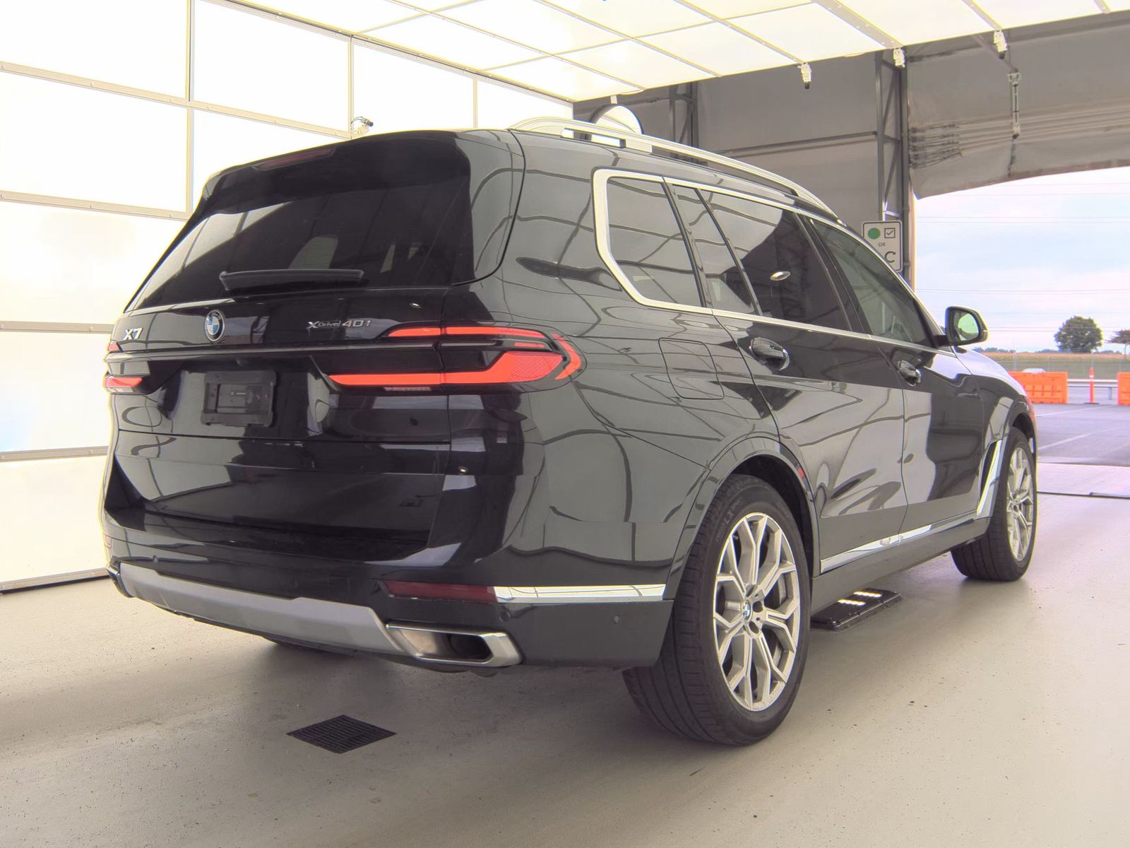 2025 BMW X7 xDrive40i AWD