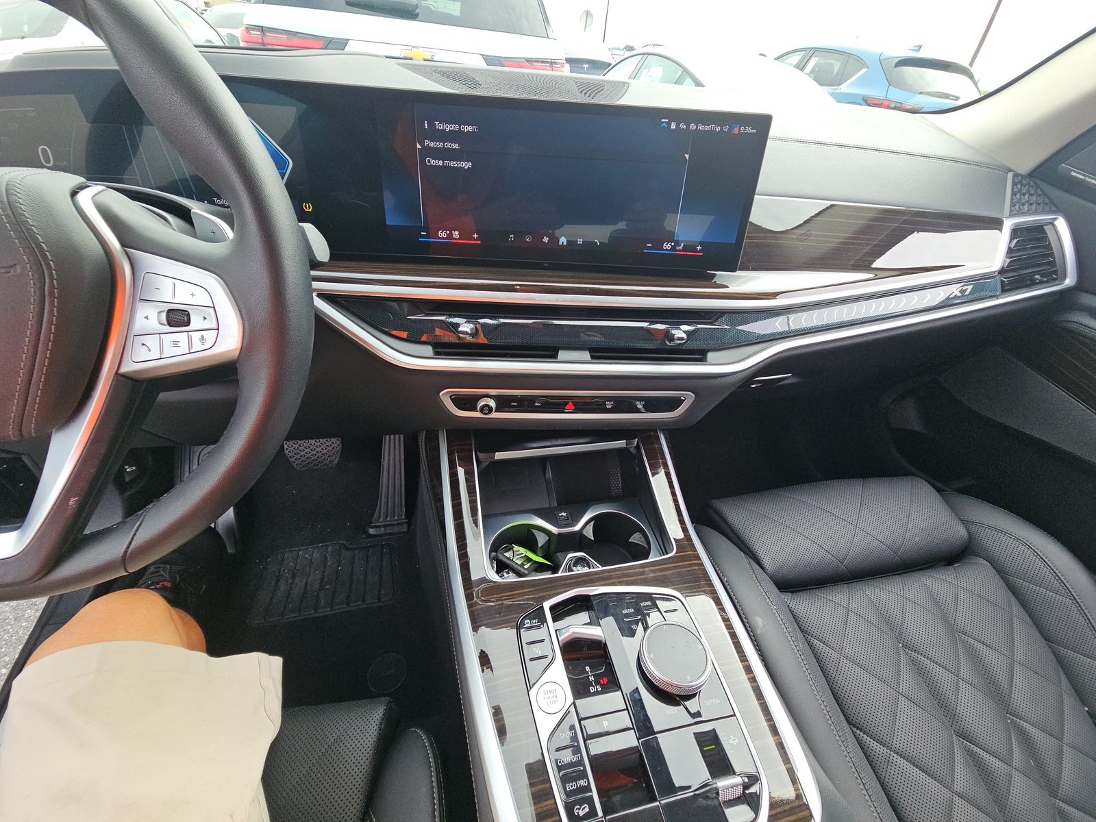 2025 BMW X7 xDrive40i AWD