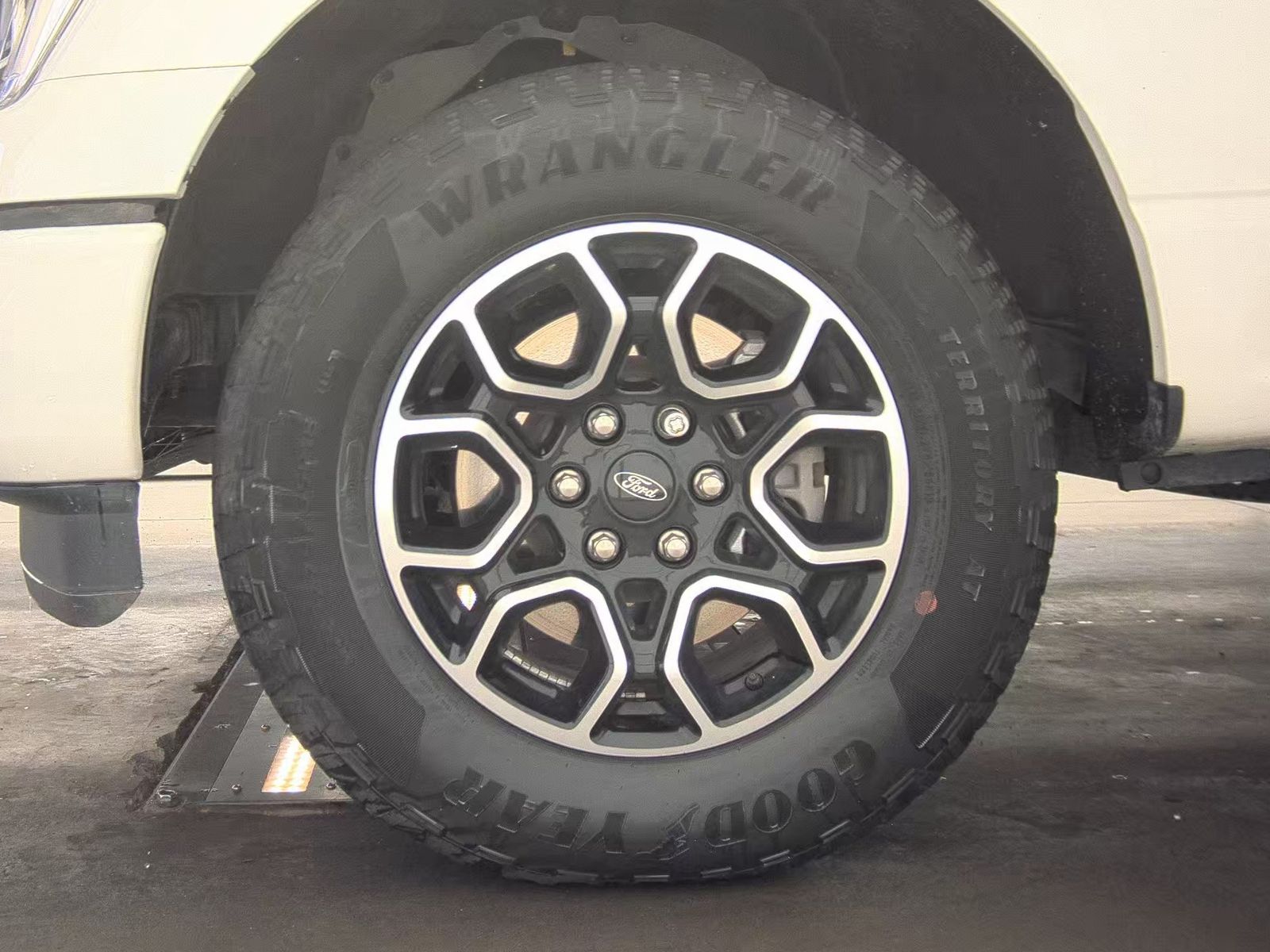 2022 Ford F-150 Lariat AWD