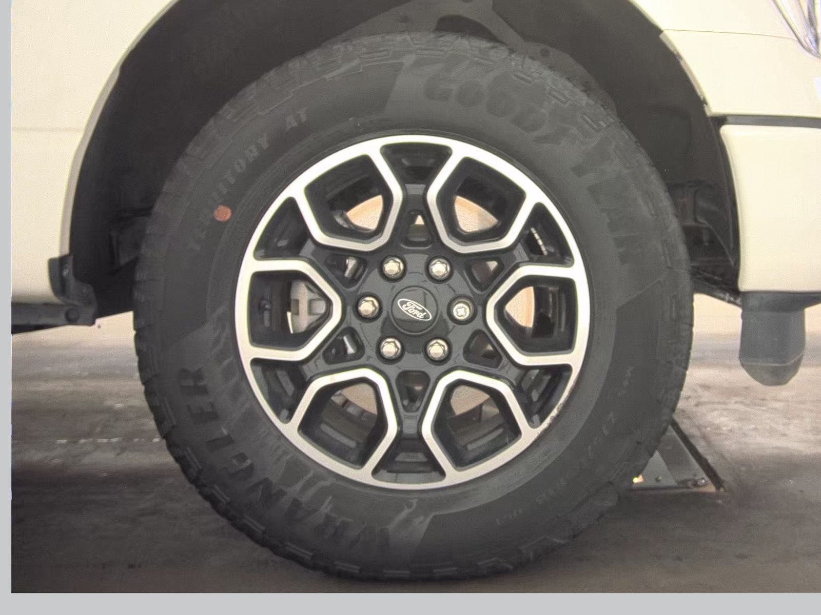 2022 Ford F-150 Lariat AWD