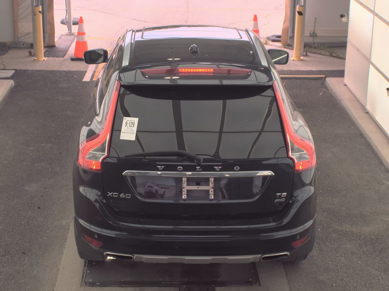 2016 Volvo XC60 T5 Platinum AWD