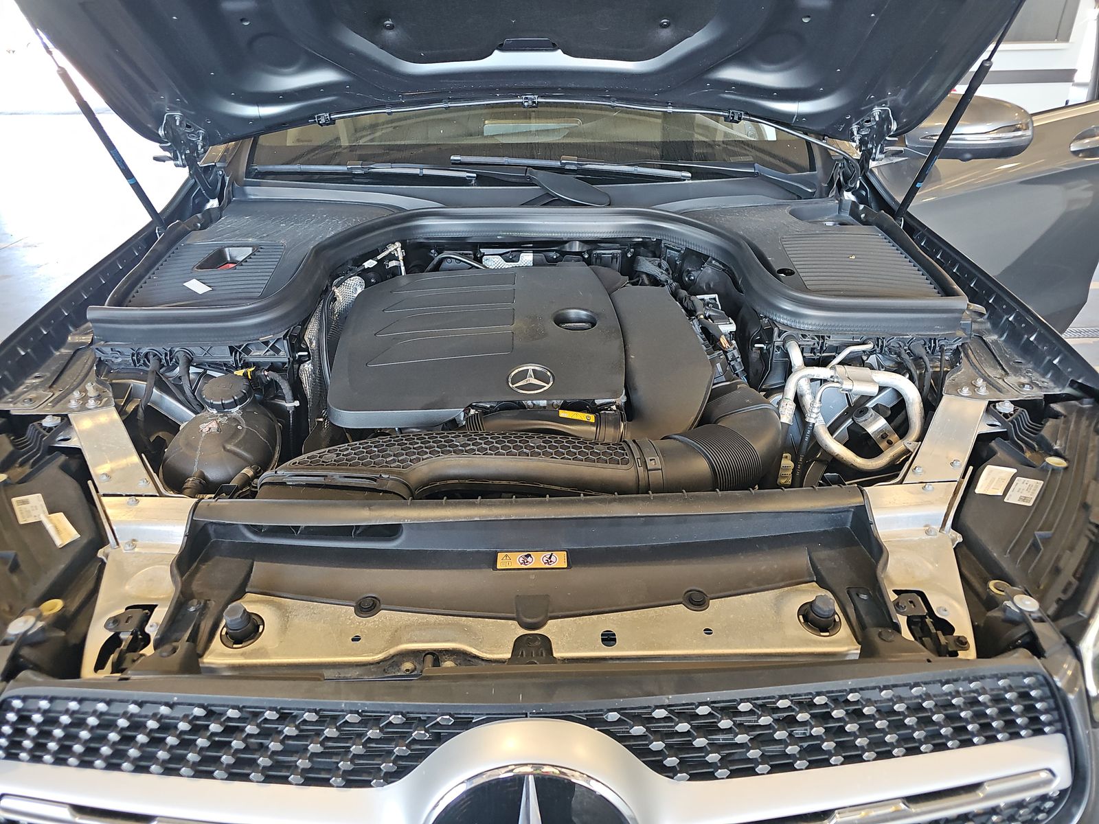 2023 Mercedes-Benz GLC GLC 300 AWD