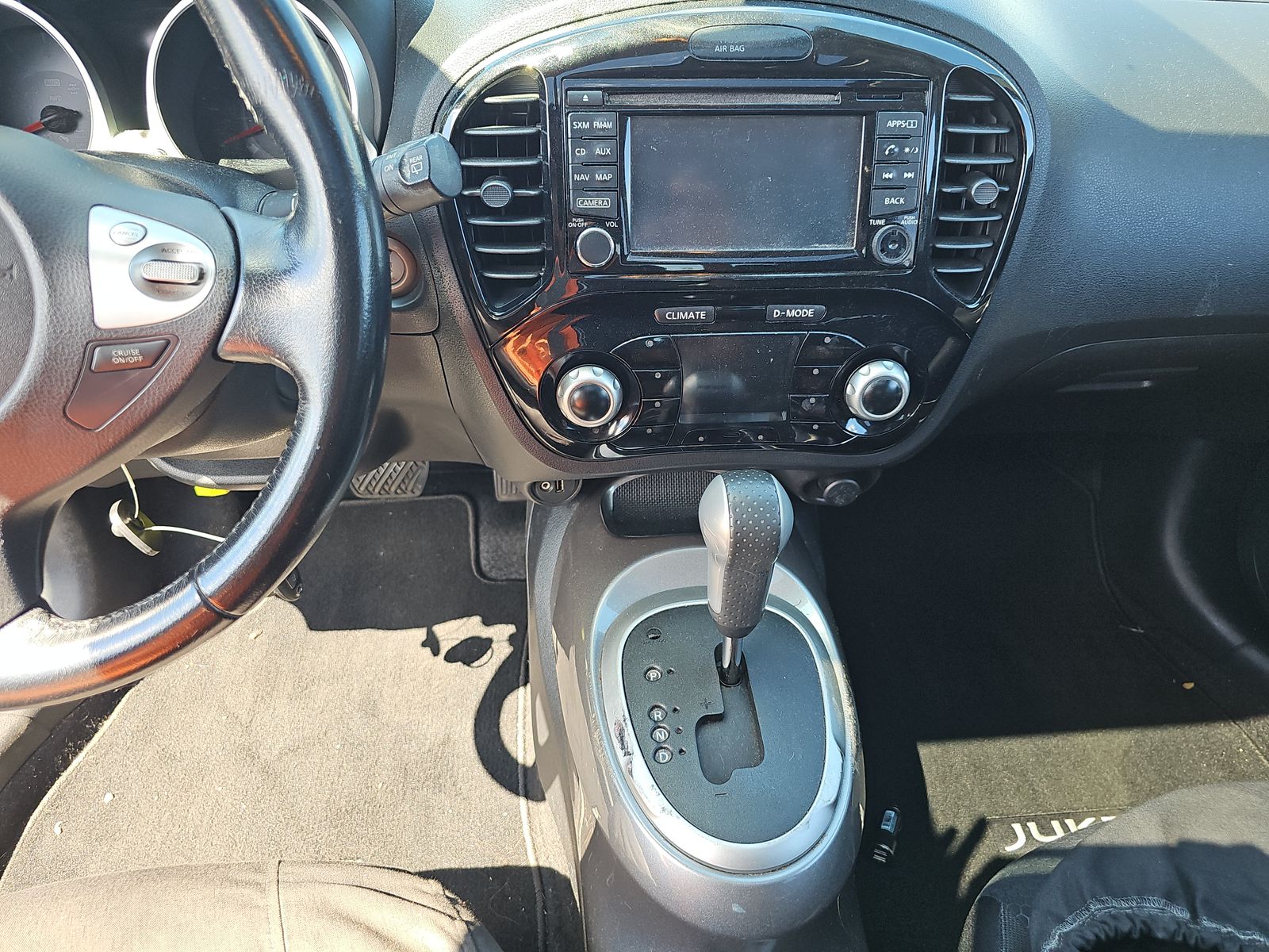 2015 Nissan JUKE SV AWD