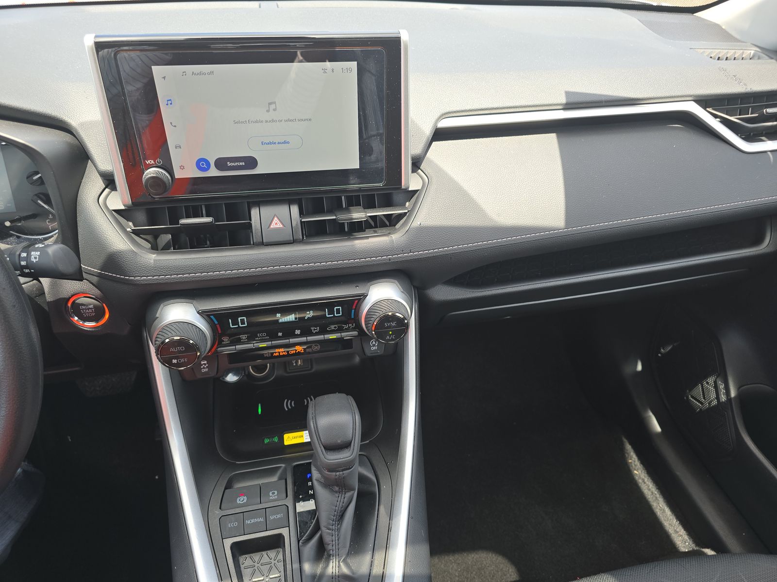 2024 Toyota RAV4 XLE FWD