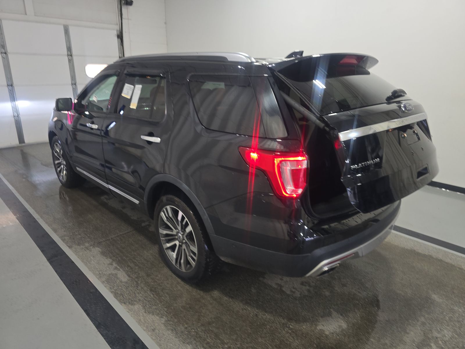 2016 Ford Explorer Platinum AWD