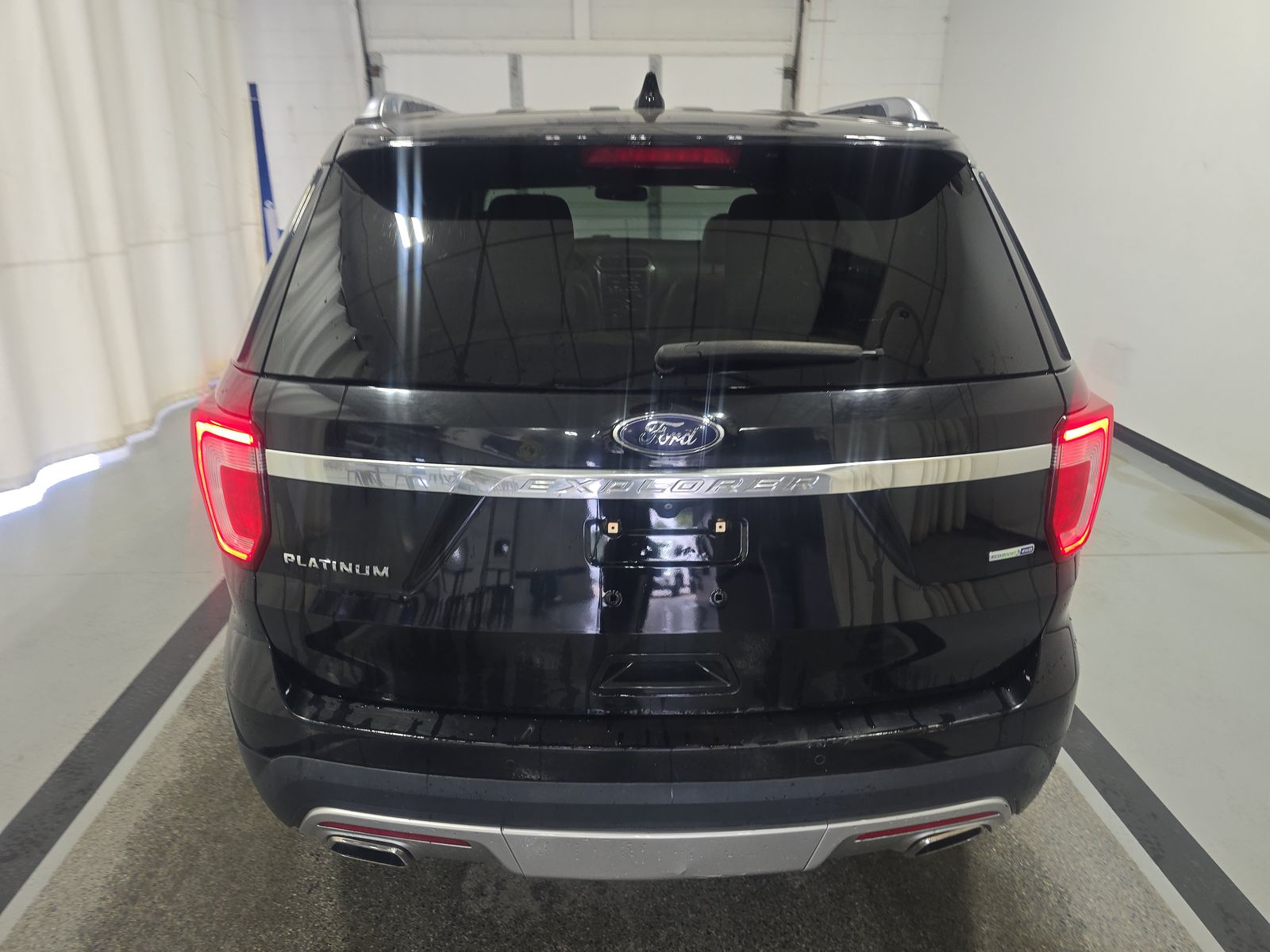 2016 Ford Explorer Platinum AWD