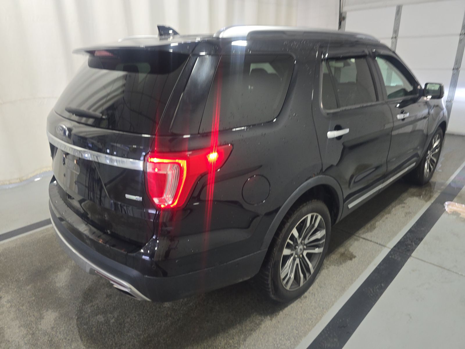 2016 Ford Explorer Platinum AWD