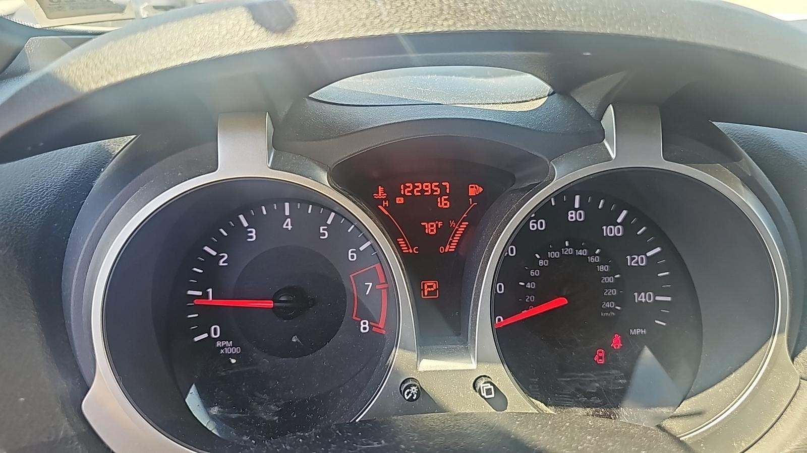 2015 Nissan JUKE SV AWD