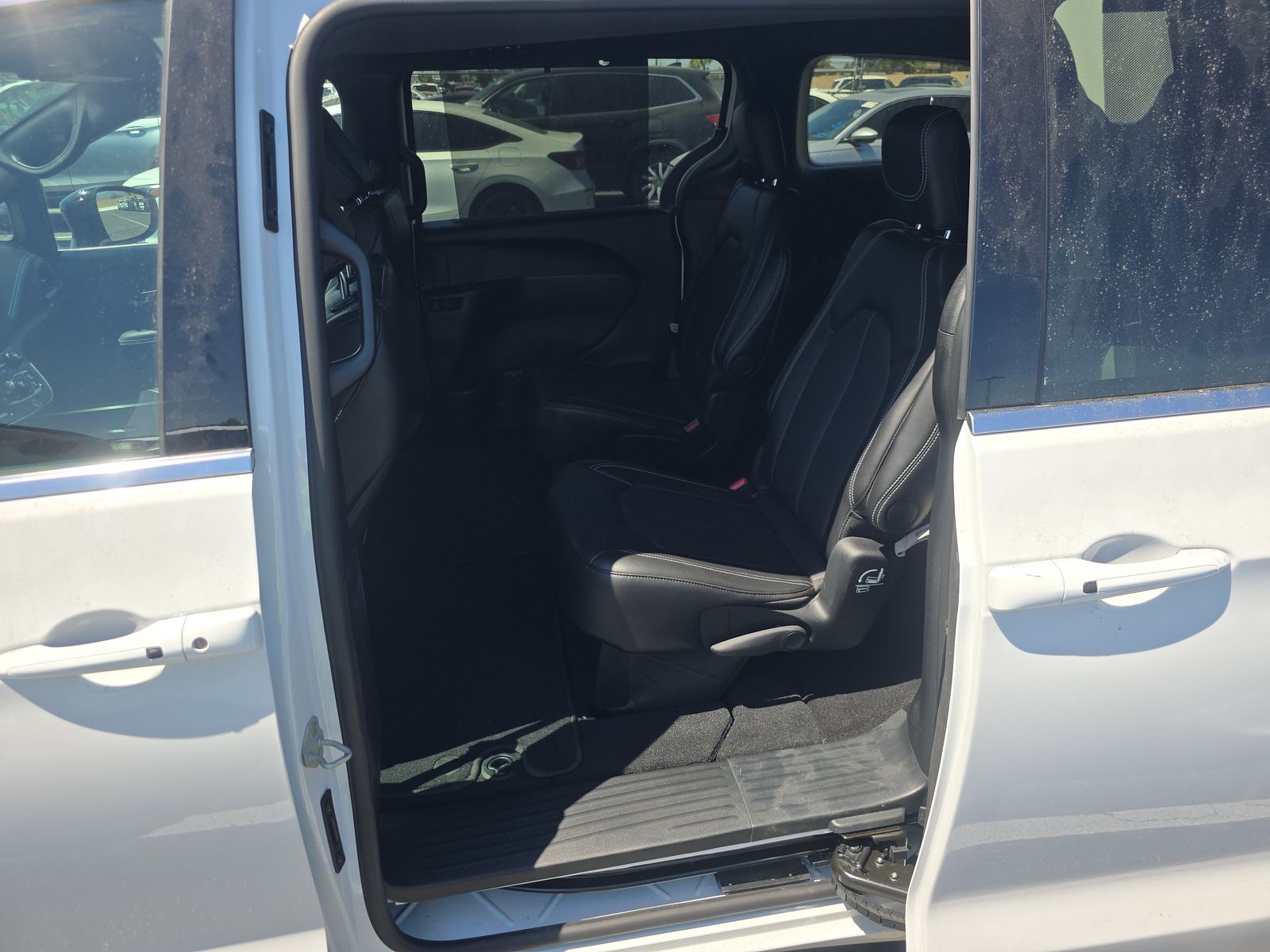 2025 Chrysler Pacifica Select FWD