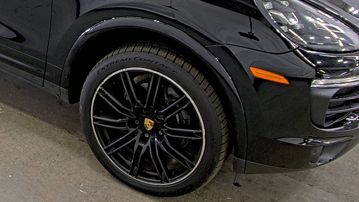 2018 Porsche Cayenne Platinum Edition AWD