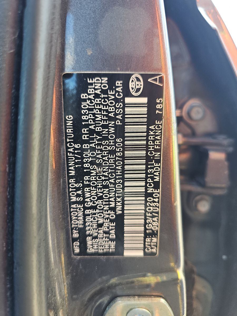 2017 Toyota Yaris L FWD