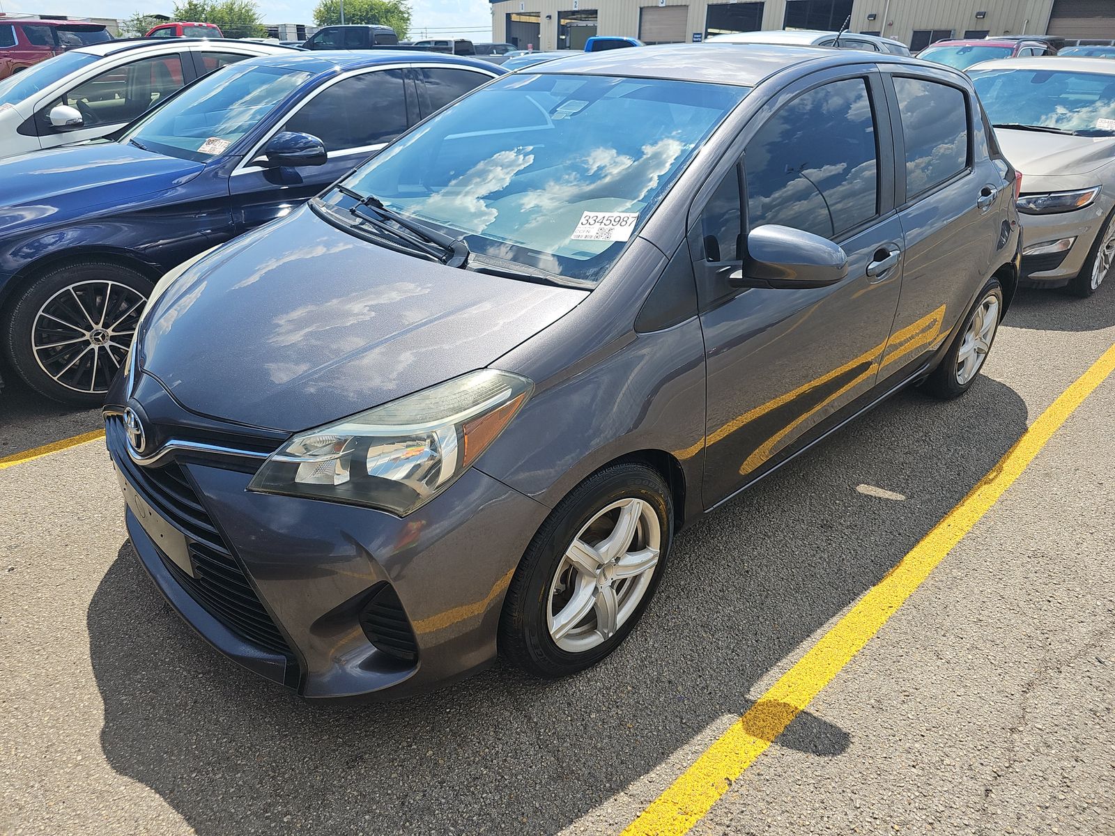 2017 Toyota Yaris L FWD