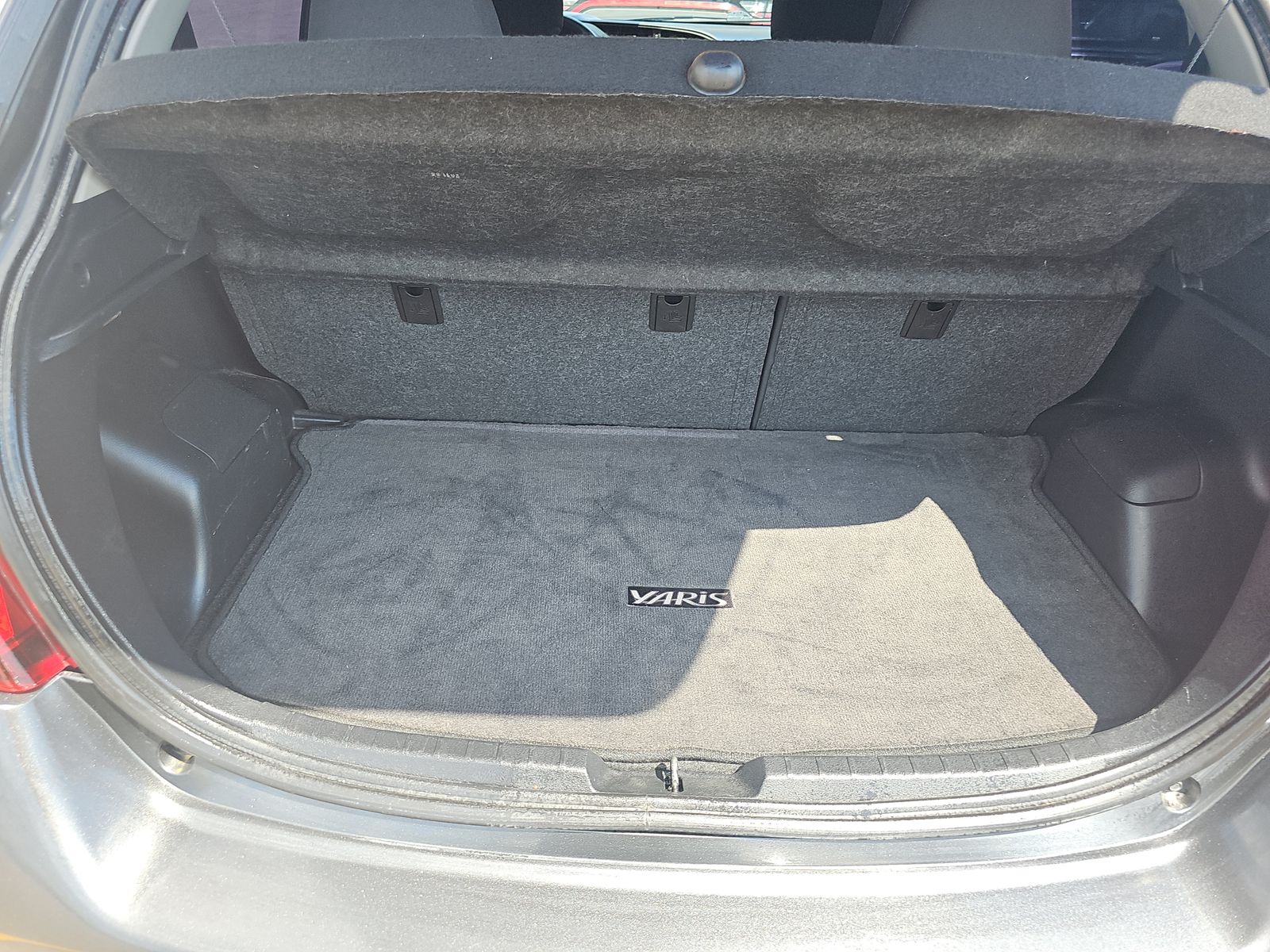 2017 Toyota Yaris L FWD