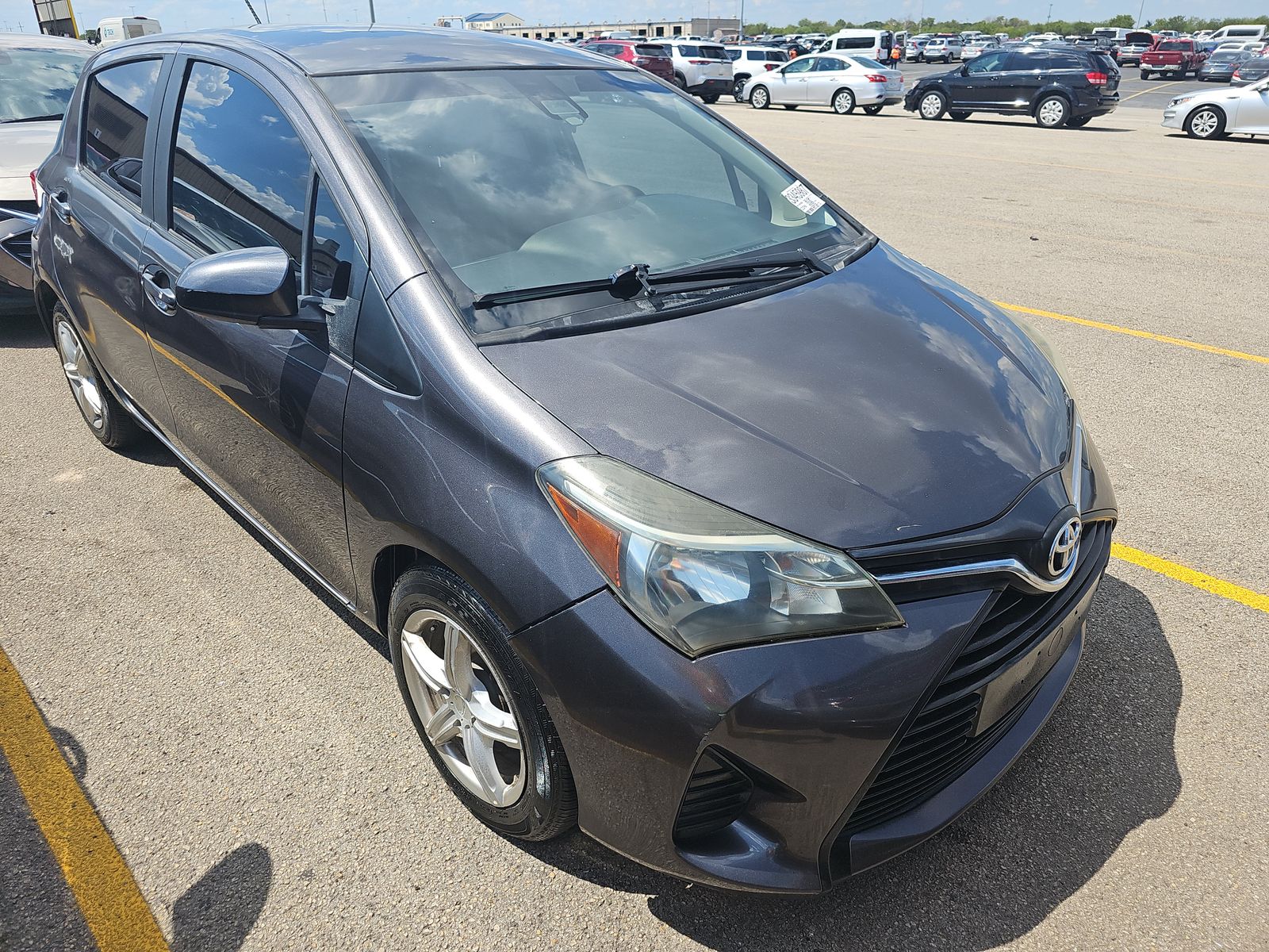 2017 Toyota Yaris L FWD