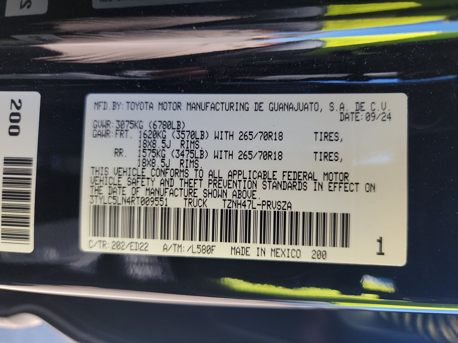 2024 Toyota Tacoma Hybrid TRD Pro AWD