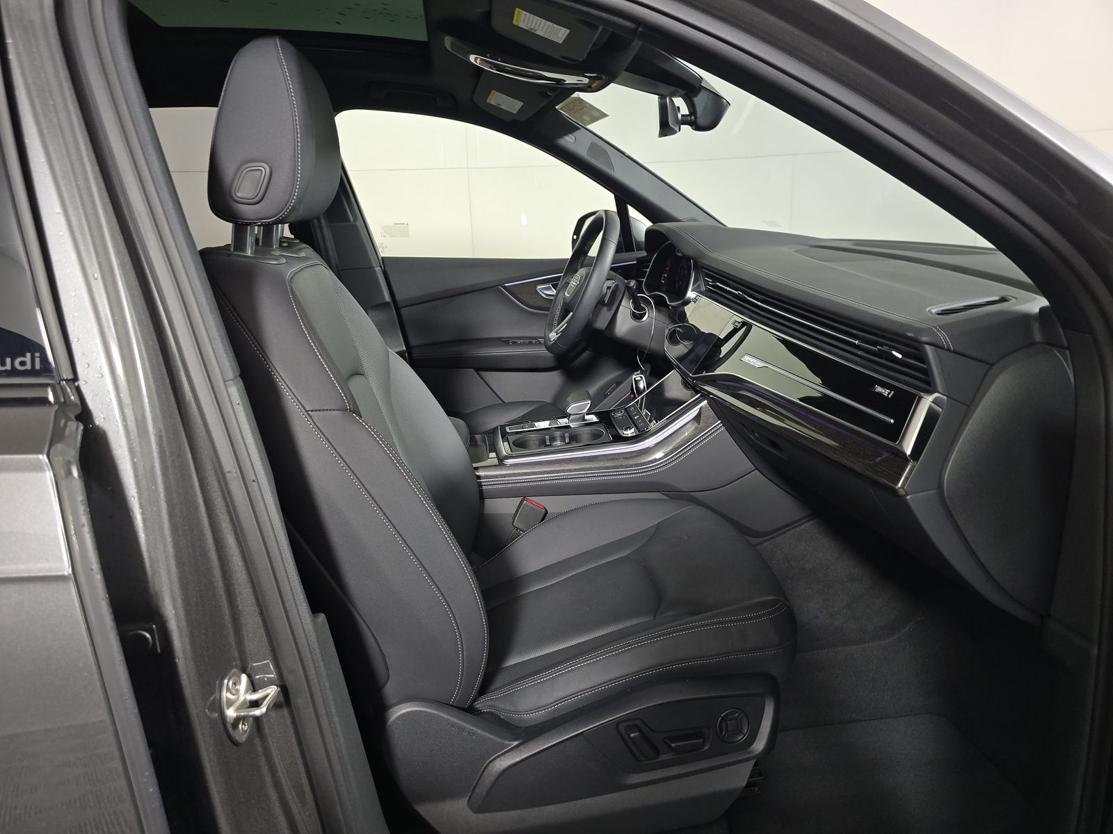 2025 Audi Q7 Premium Plus AWD