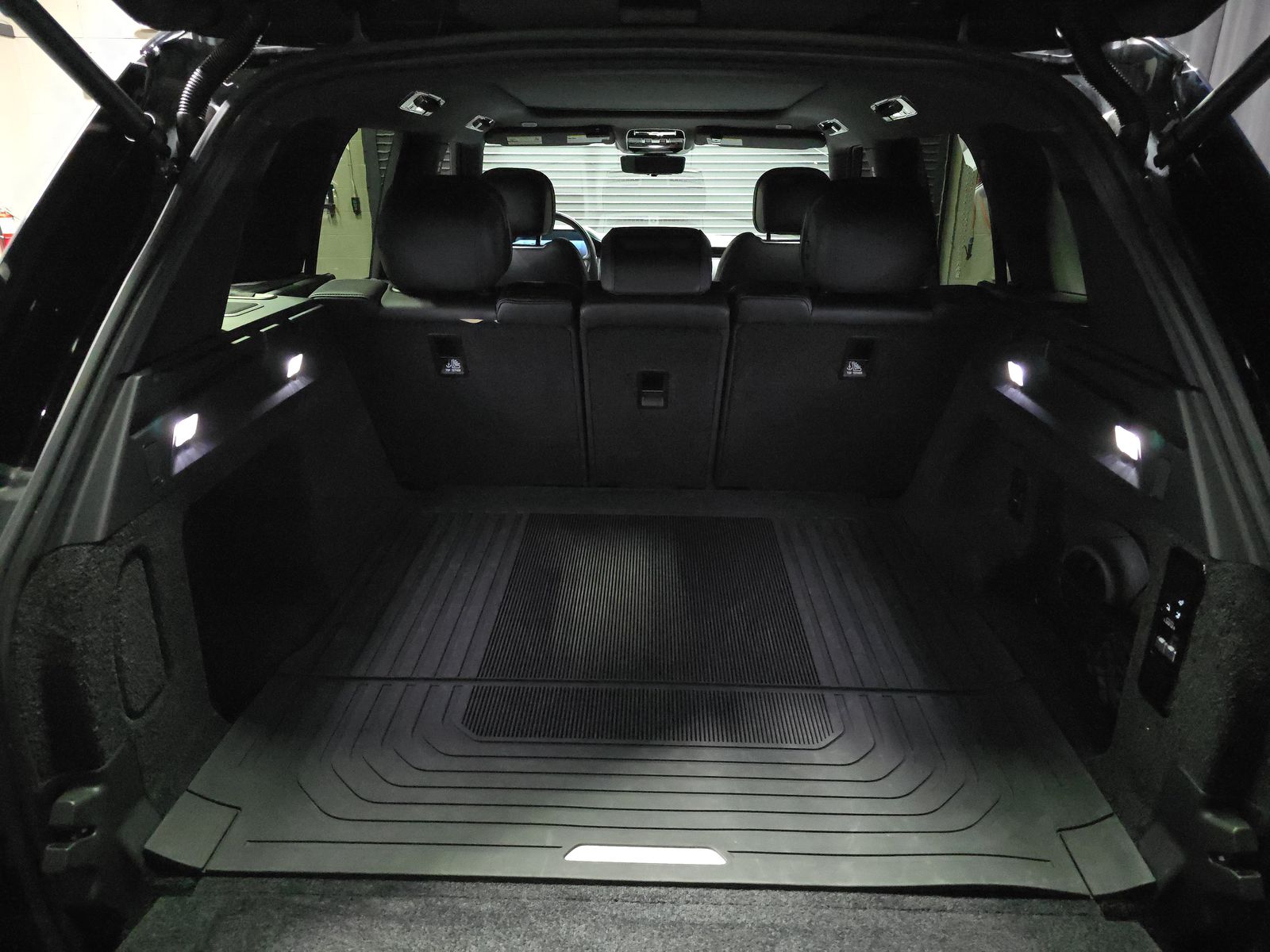 2024 Land Rover Range Rover SE AWD