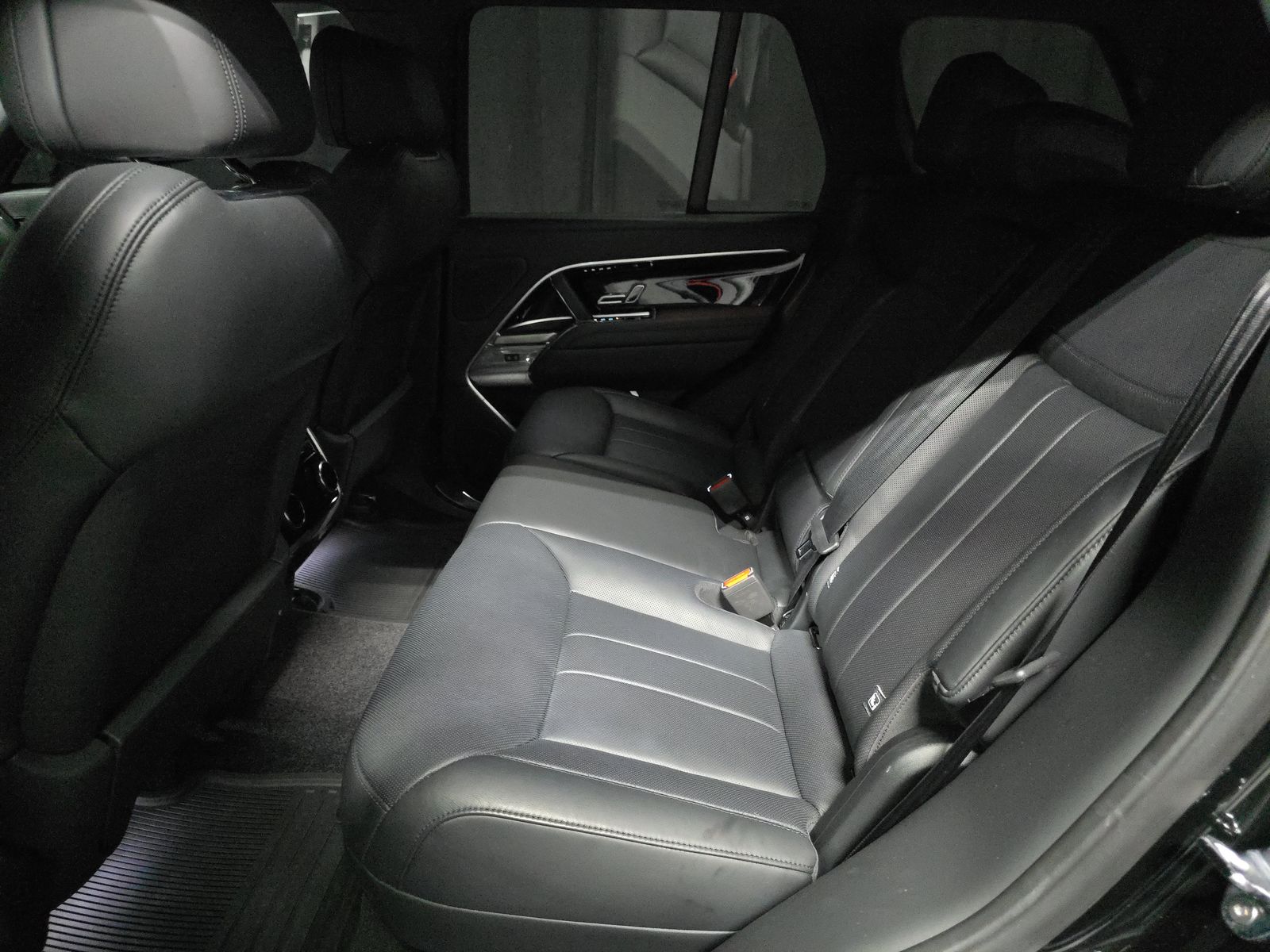 2024 Land Rover Range Rover SE AWD