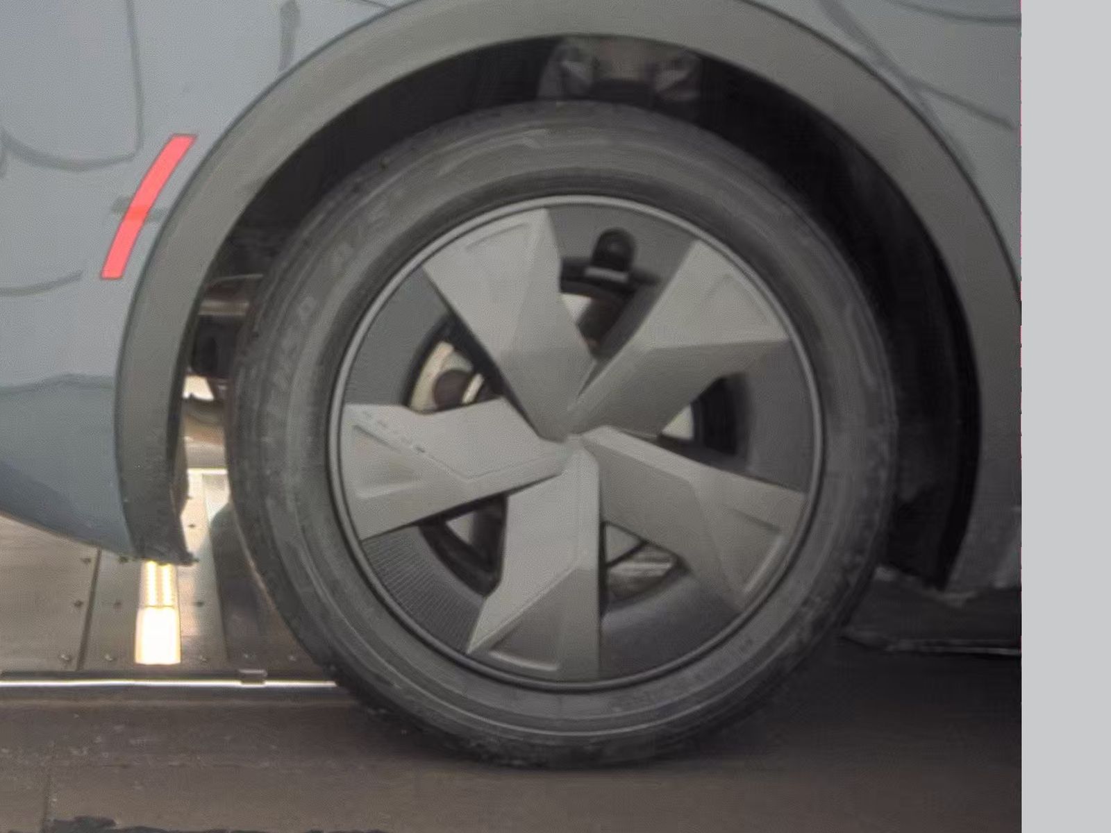 2024 Toyota Prius LE FWD