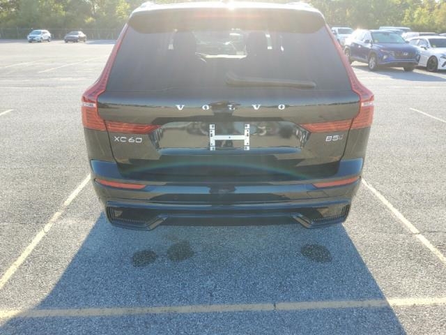 2025 Volvo XC60 B5 Plus AWD