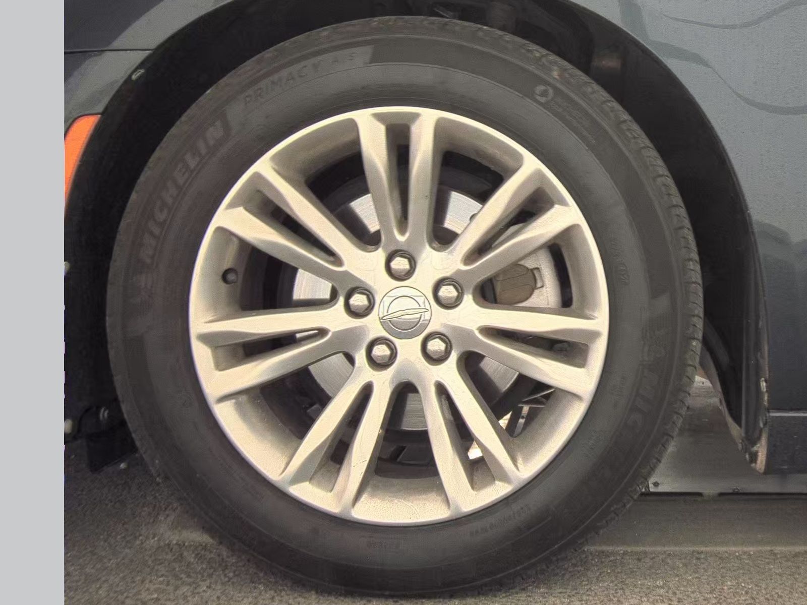 2018 Chrysler 300 Touring RWD