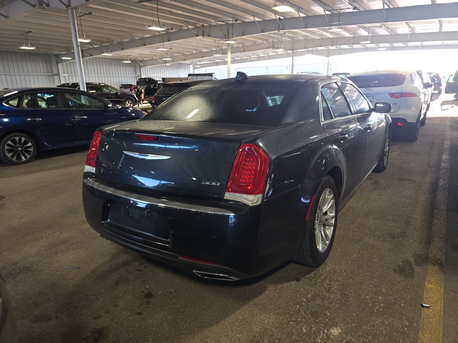 2018 Chrysler 300 Touring RWD