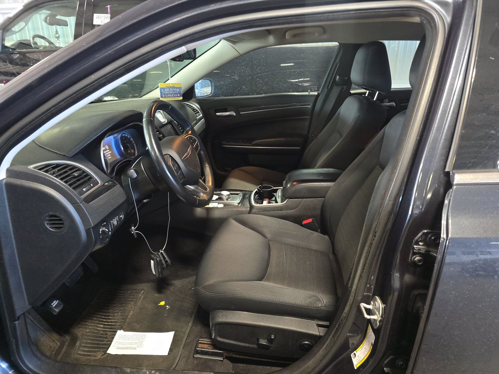 2018 Chrysler 300 Touring RWD