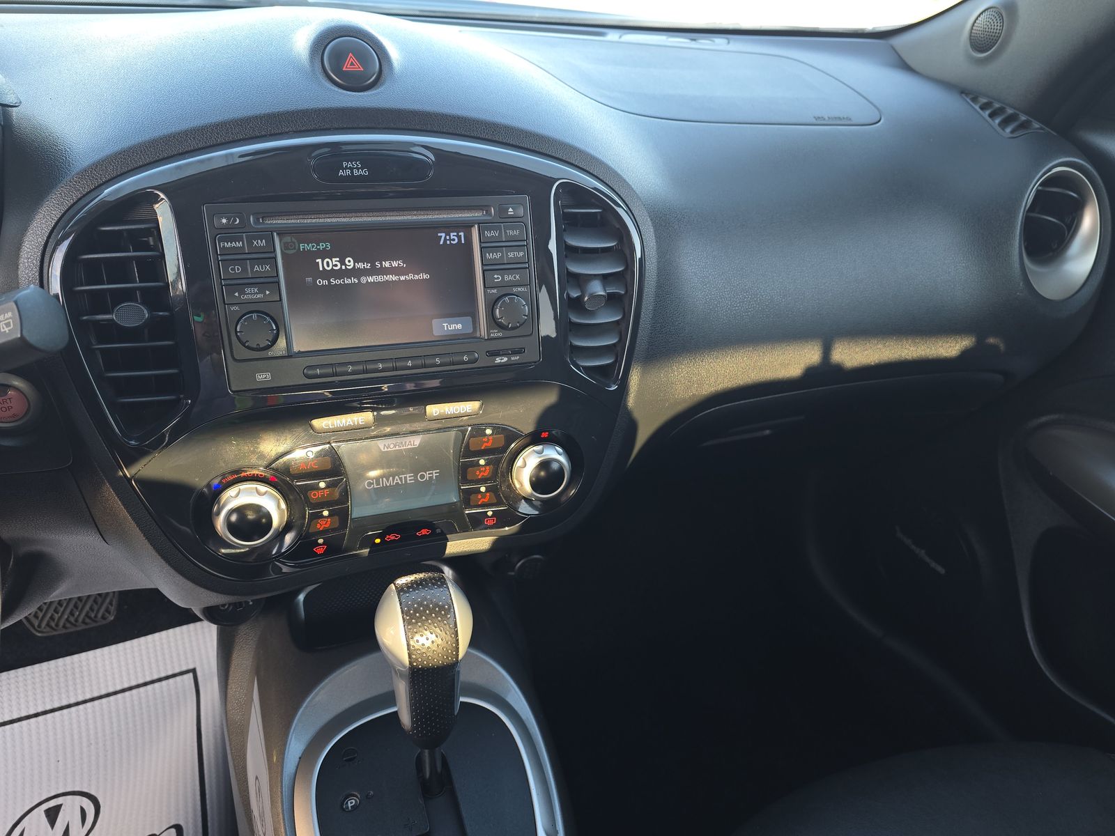 2014 Nissan JUKE SL FWD