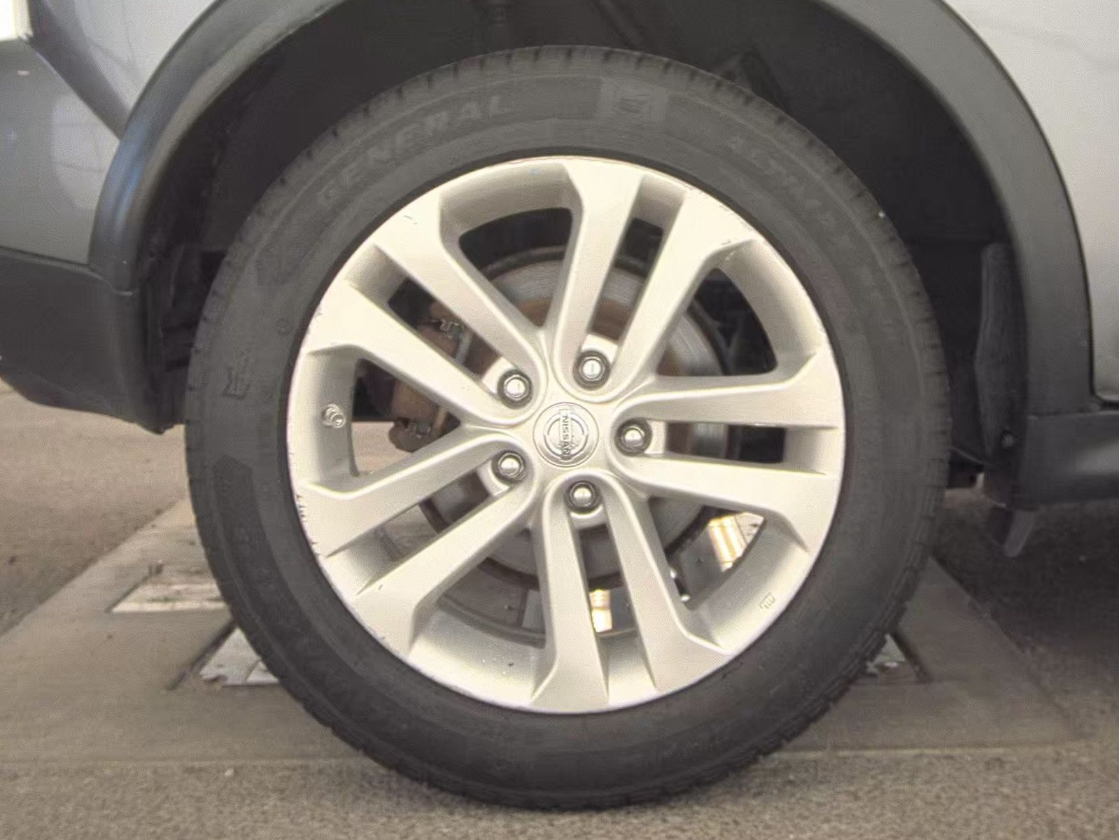 2014 Nissan JUKE SL FWD