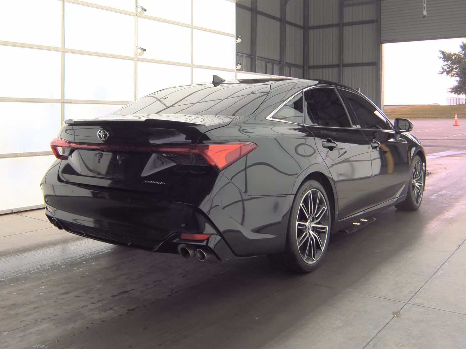 2019 Toyota Avalon Touring FWD