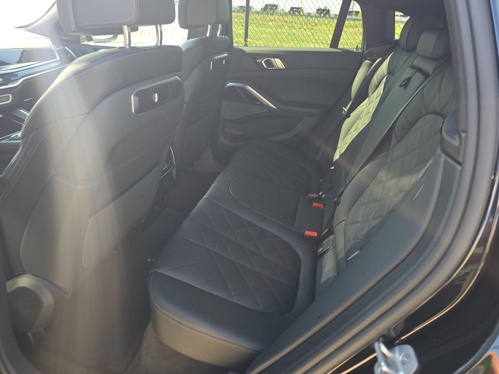 2025 BMW X6 xDrive40i AWD