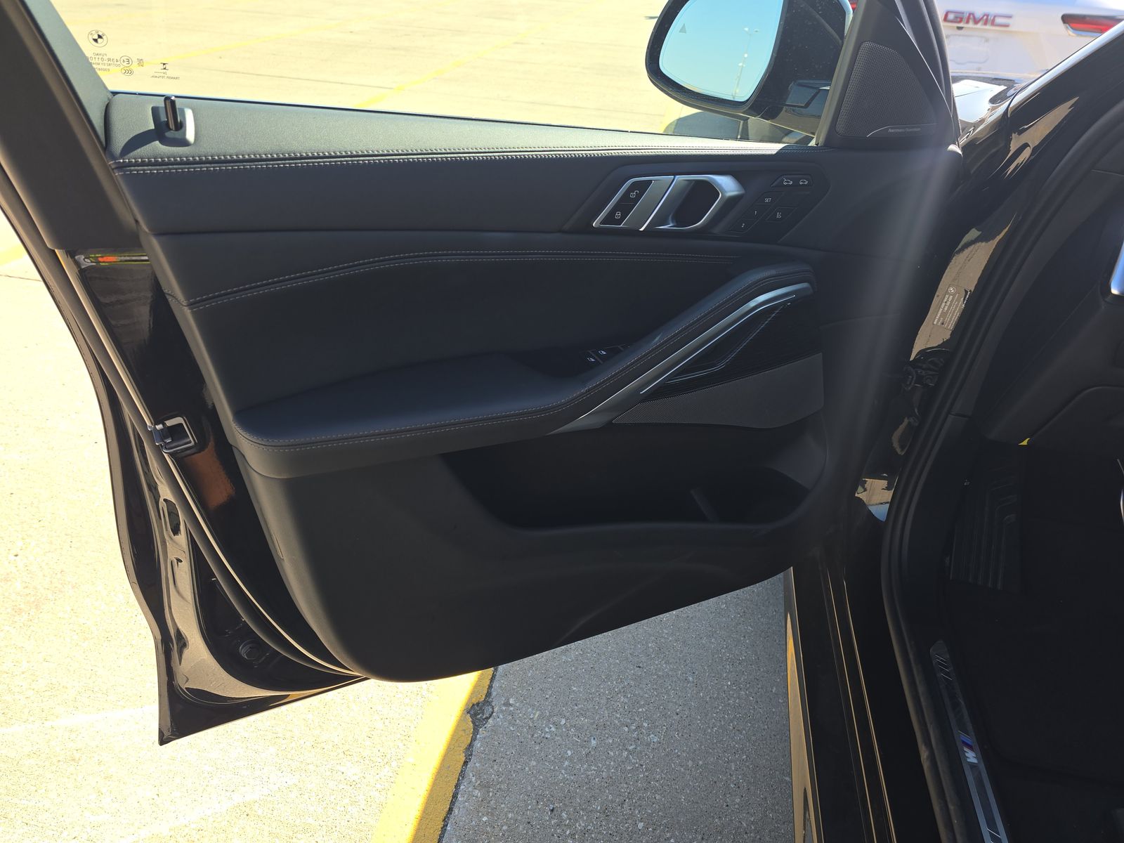 2025 BMW X6 xDrive40i AWD