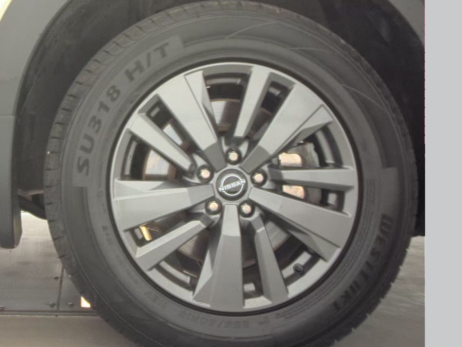 2024 Nissan Pathfinder SV AWD