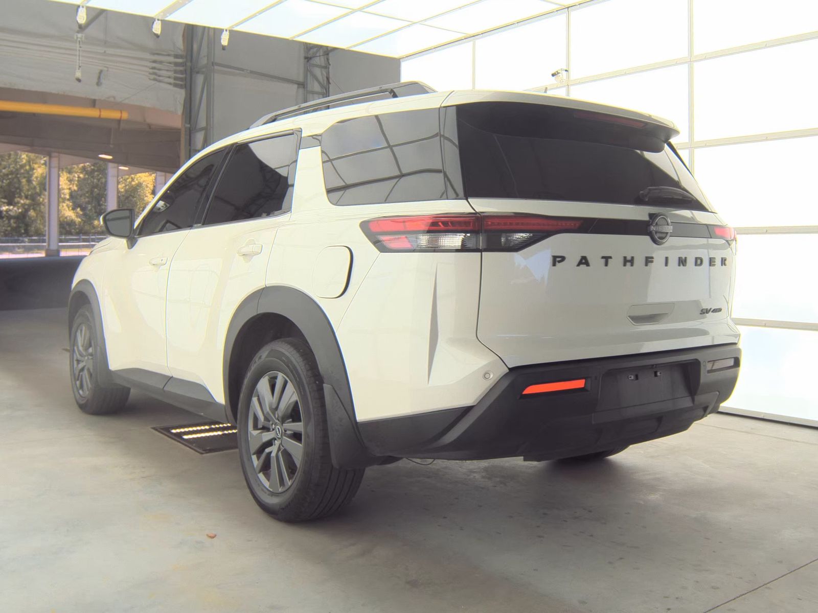 2024 Nissan Pathfinder SV AWD