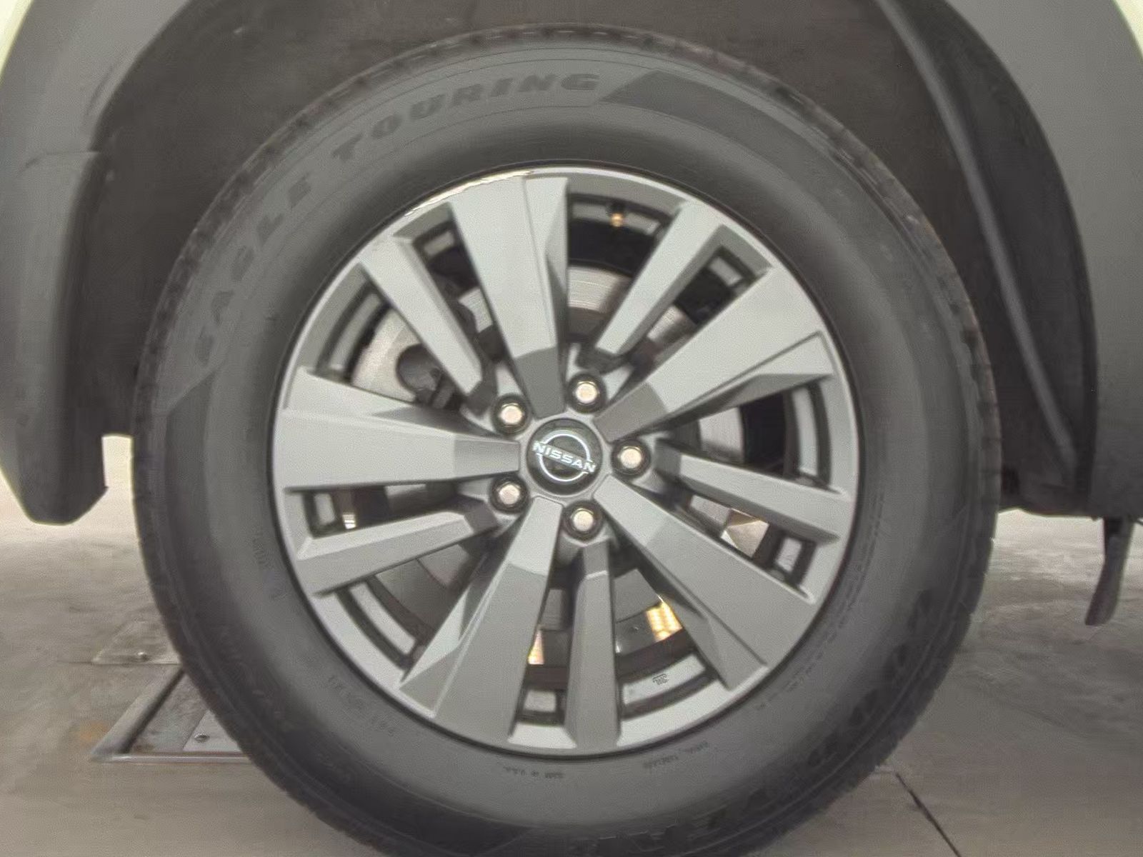 2024 Nissan Pathfinder SV AWD