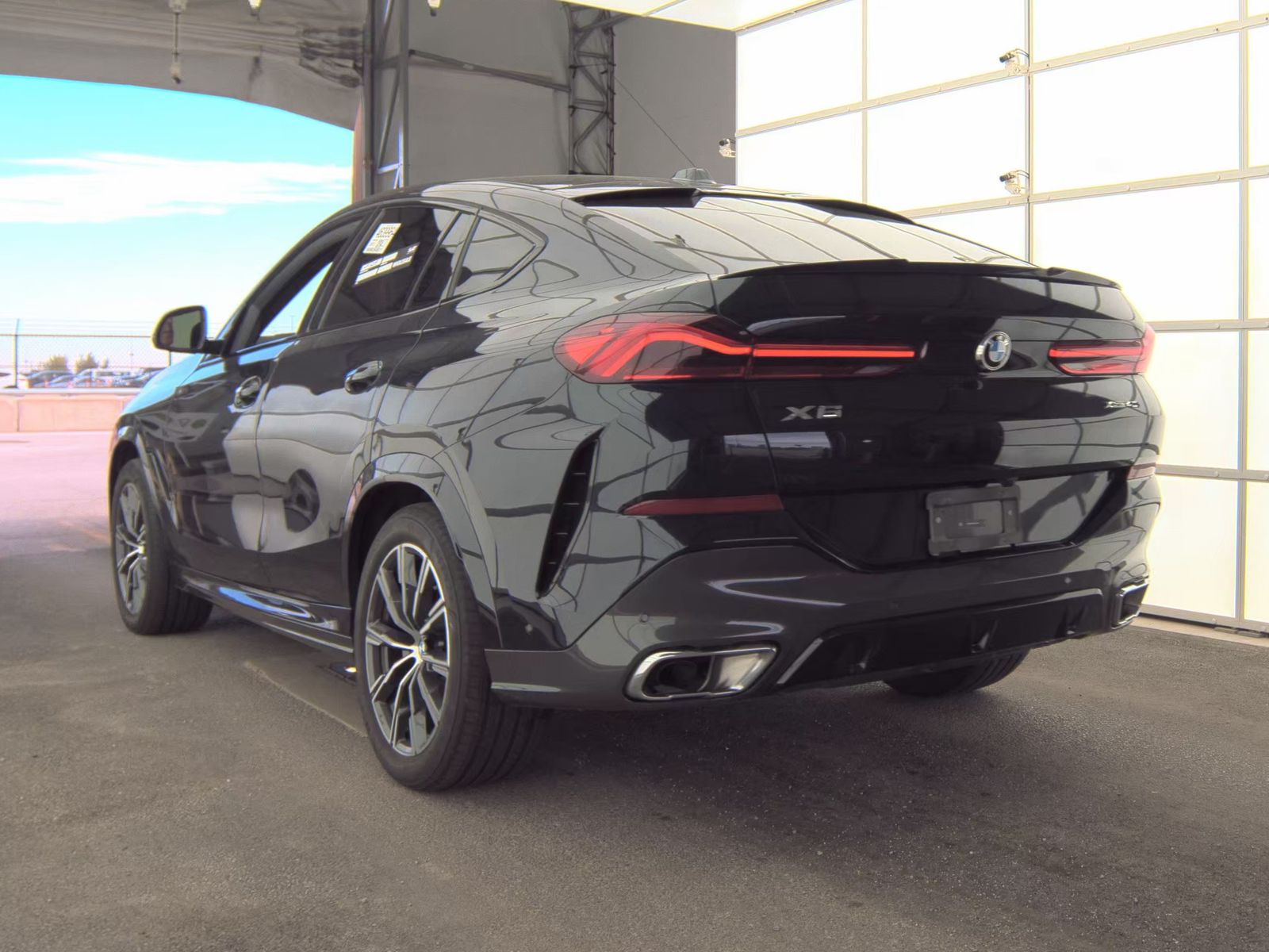 2025 BMW X6 xDrive40i AWD