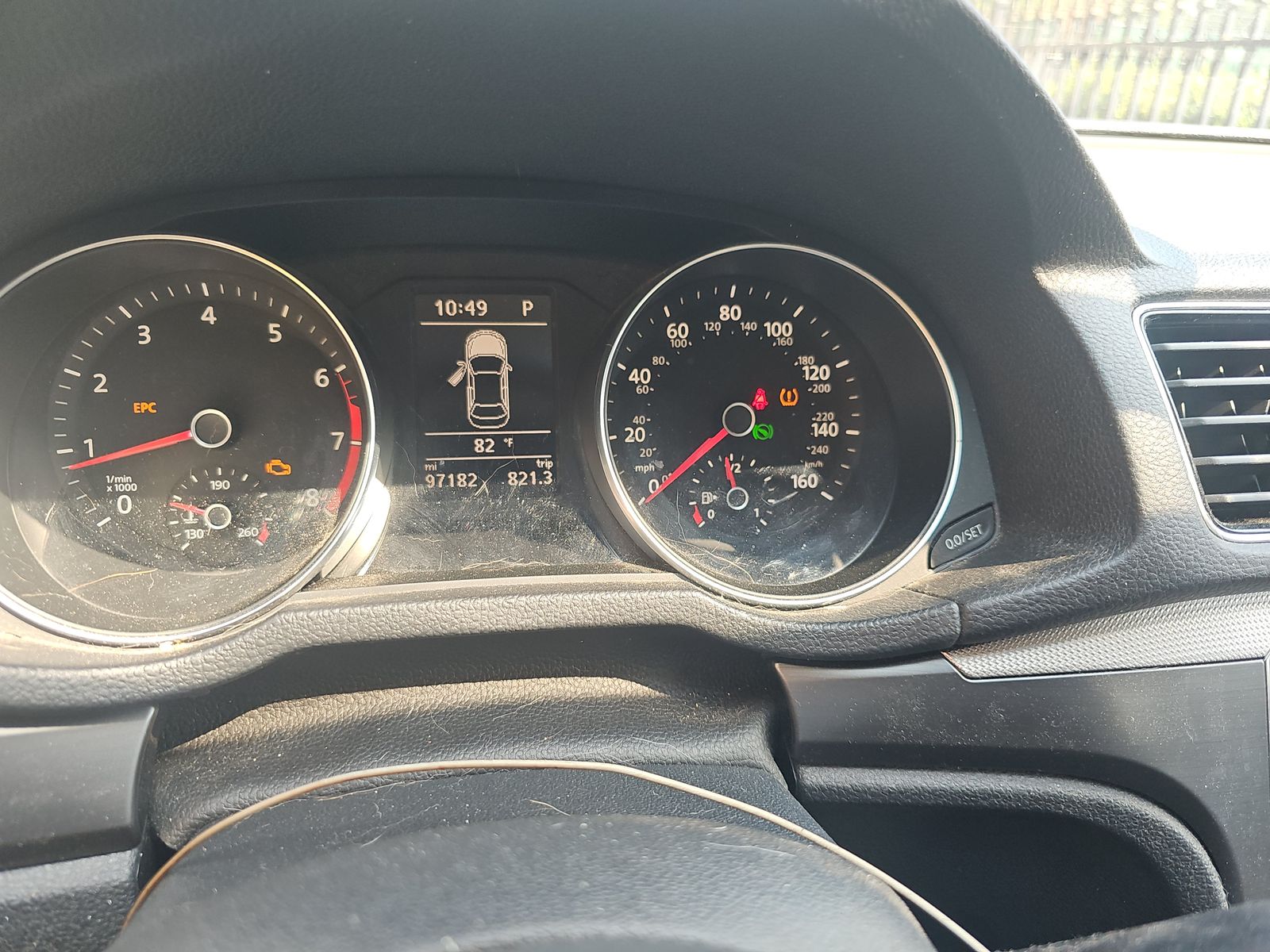 2017 Volkswagen Passat 1.8T R-Line FWD