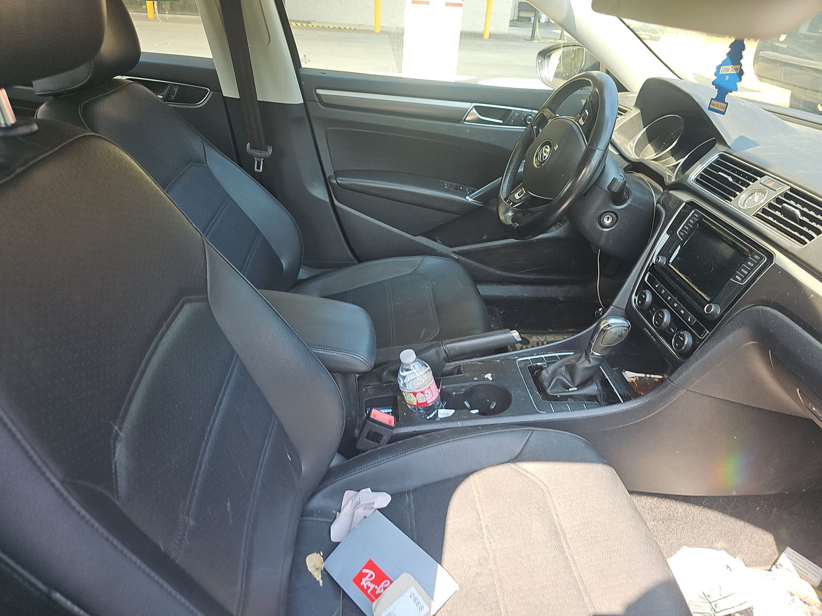 2017 Volkswagen Passat 1.8T R-Line FWD