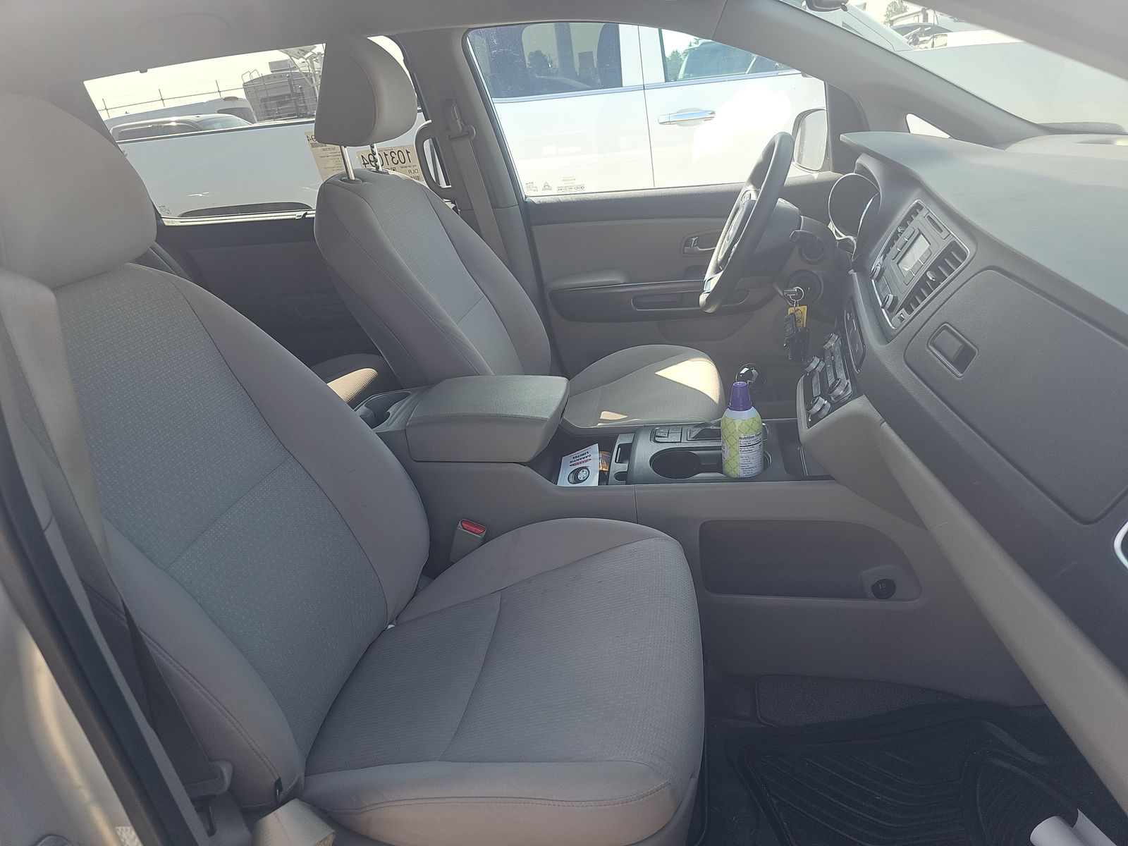 2016 Kia Sedona LX FWD