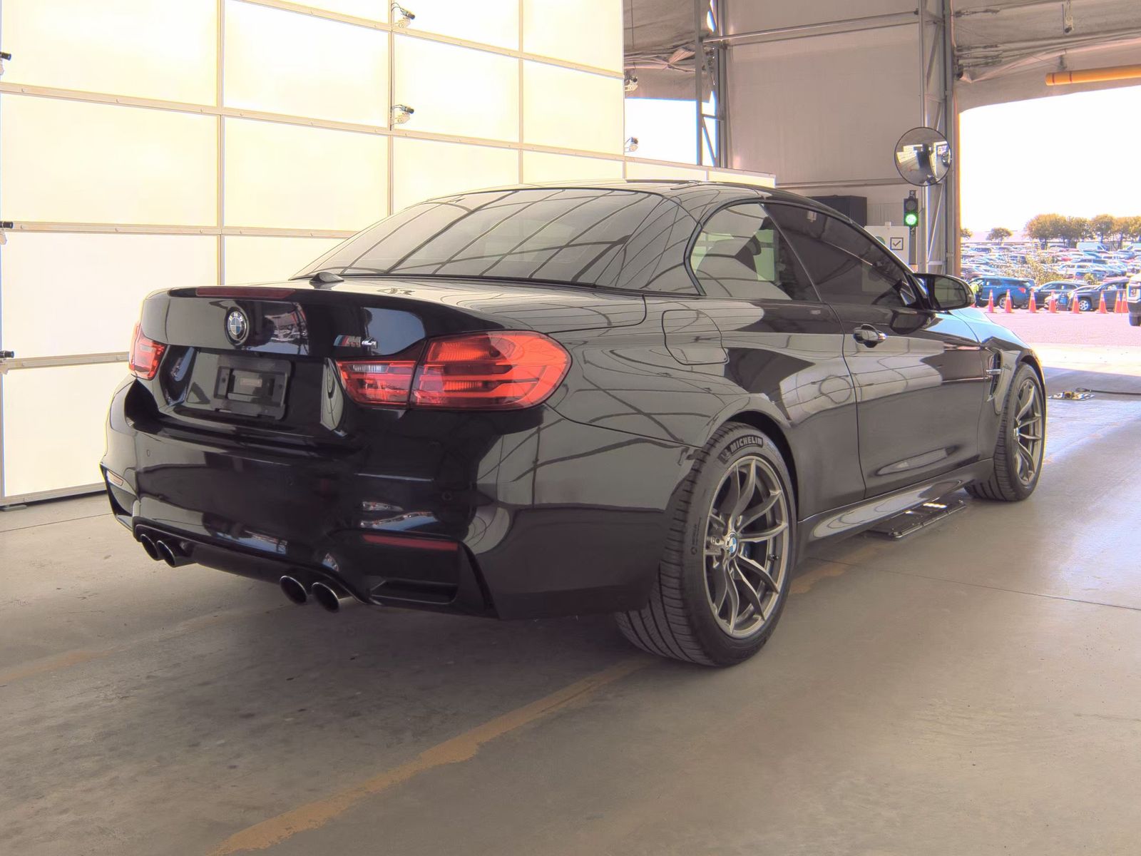 2015 BMW M4 Base RWD