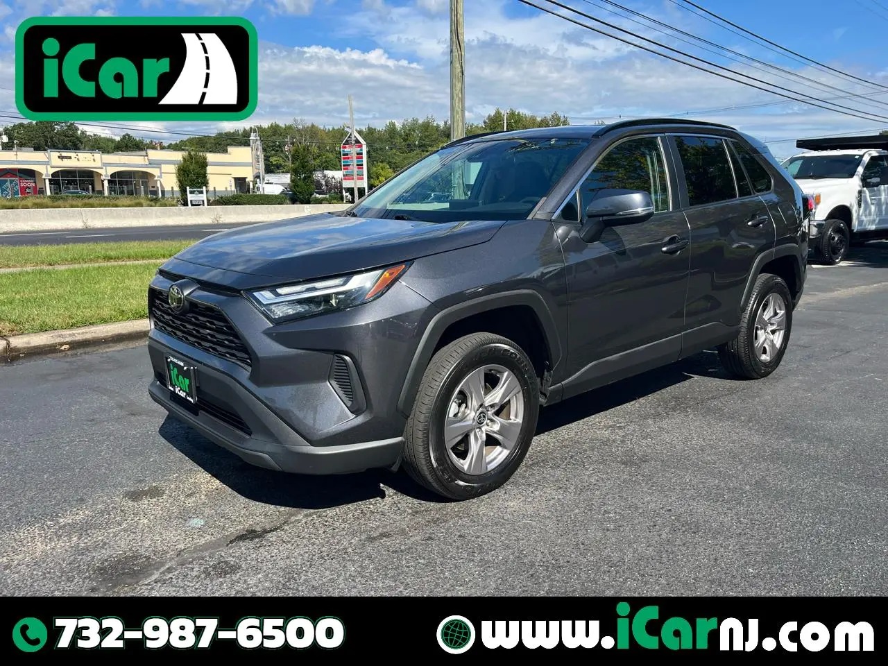 2022 Toyota RAV4 XLE FWD