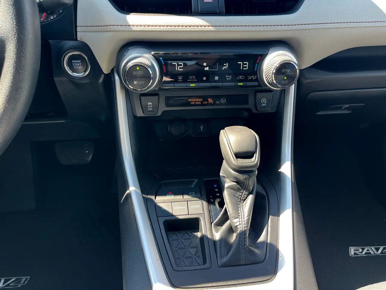 2022 Toyota RAV4 XLE FWD