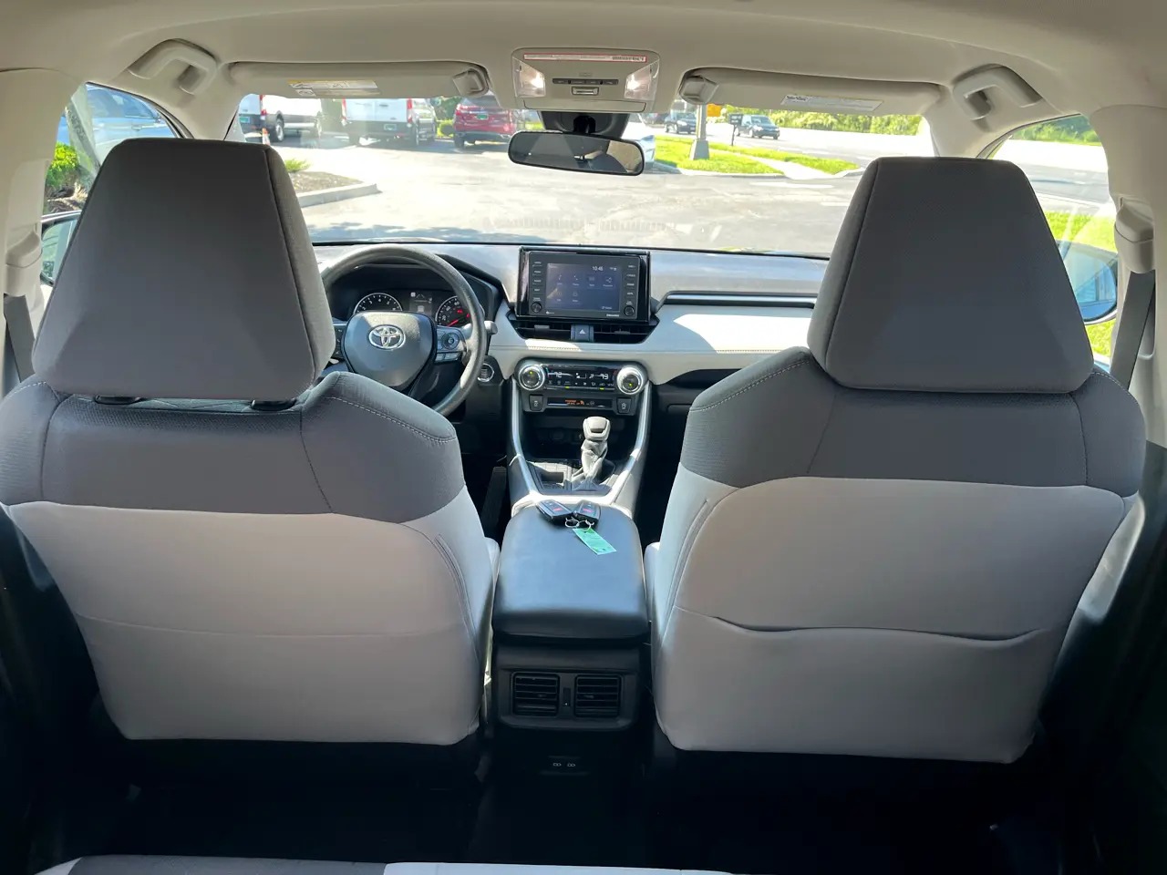 2022 Toyota RAV4 XLE FWD