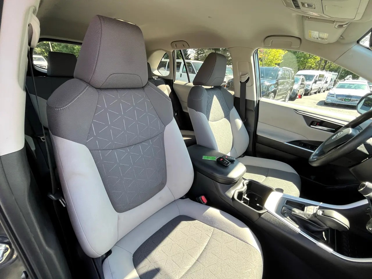 2022 Toyota RAV4 XLE FWD